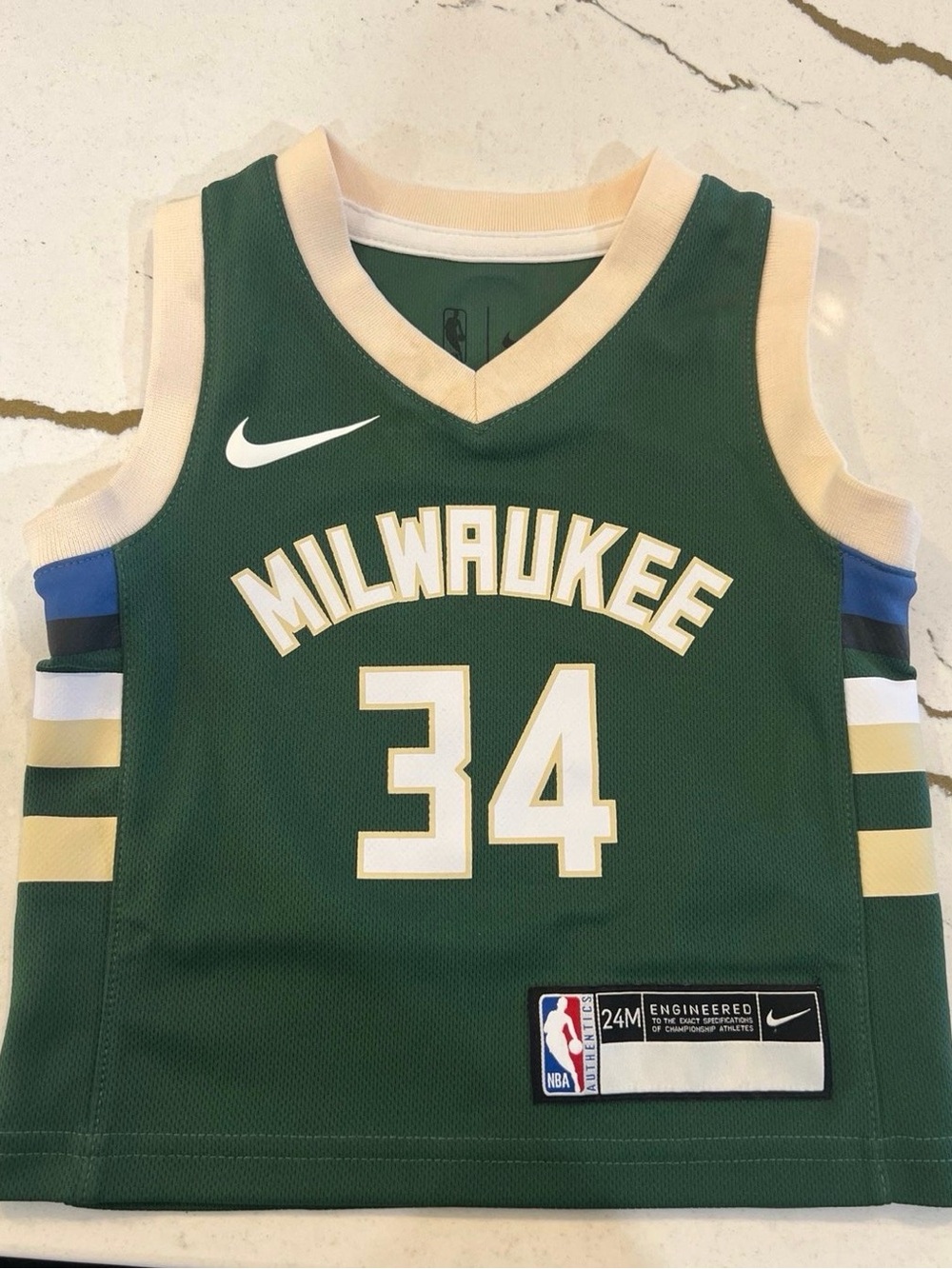 Nike Milwaukee Bucks #34 Antetokounmpo jersey toddler